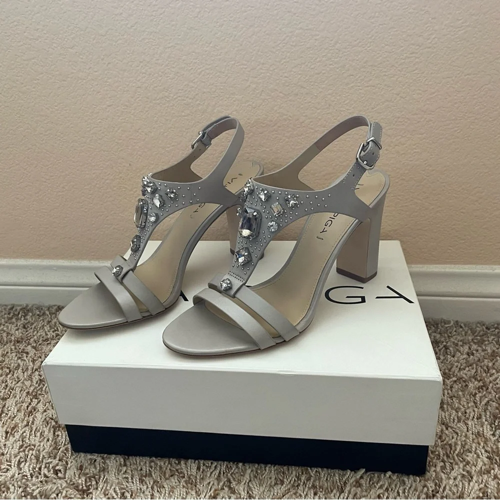 Via Spiga Sandals. - Picture 3 of 14